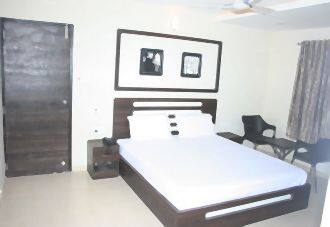 Hotel Sunrise Grand, Himatnagar 4